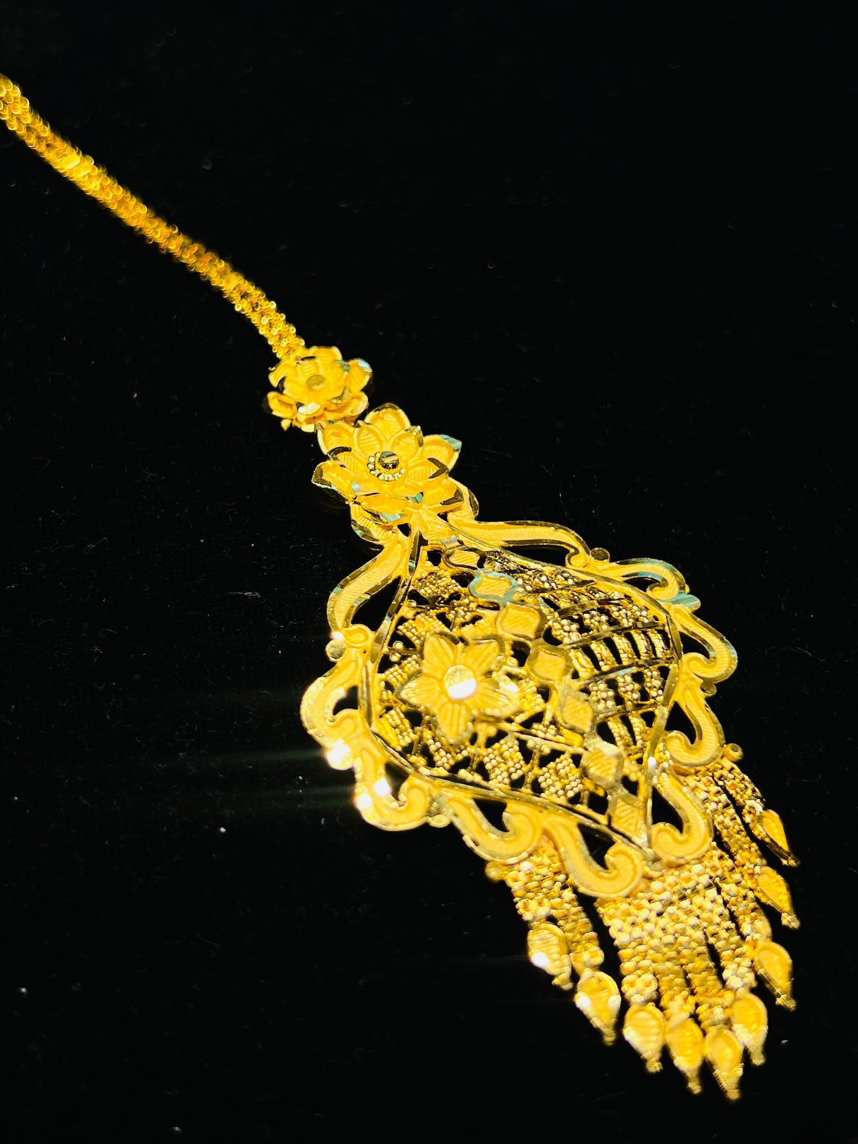 Bridal Shine Tikli – Perfect for Saree & Lehenga Mirpur Jewelry City