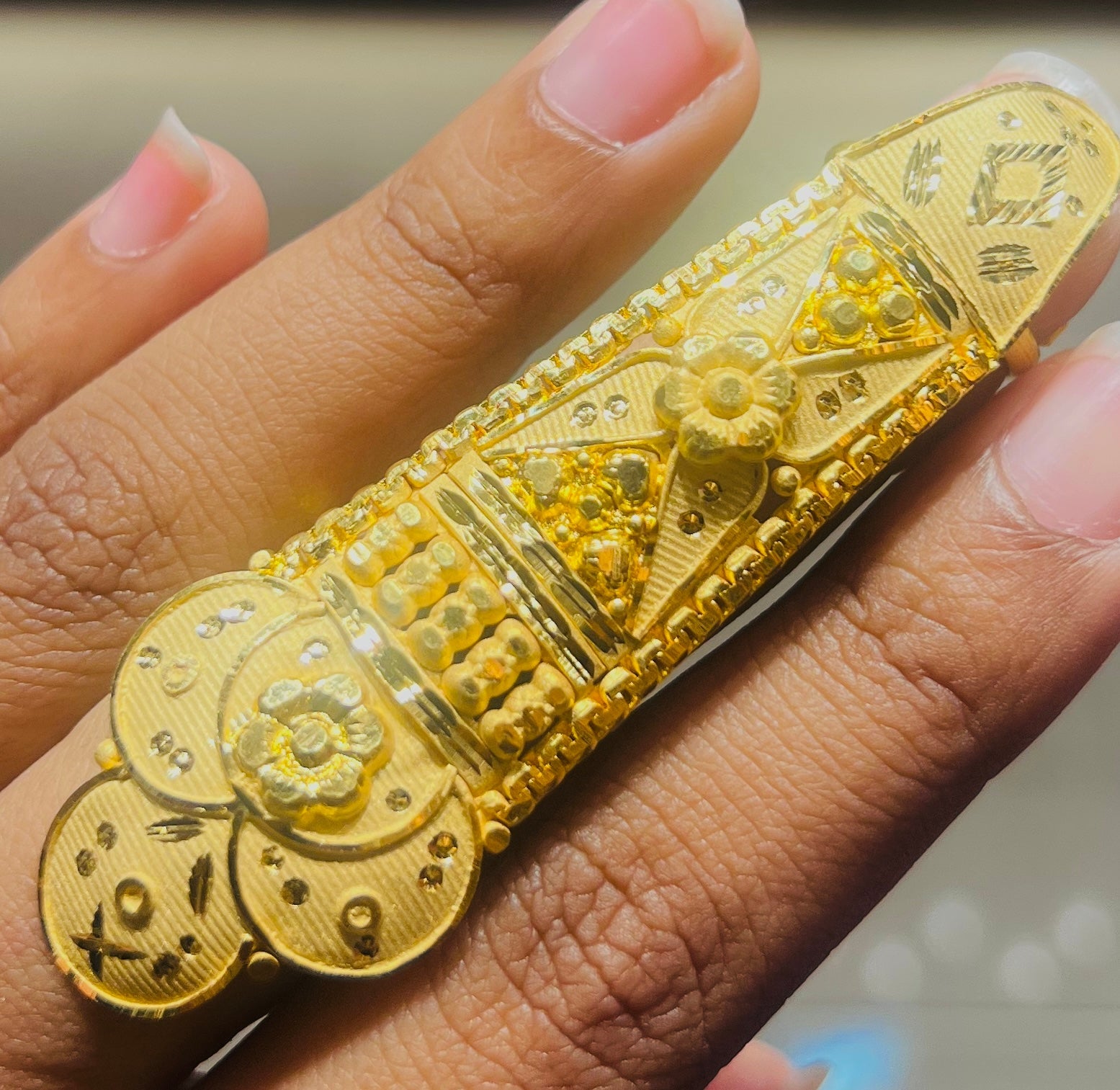 Luxury Design Gold Finish Full Finger Ring Mirpur Jewelry City