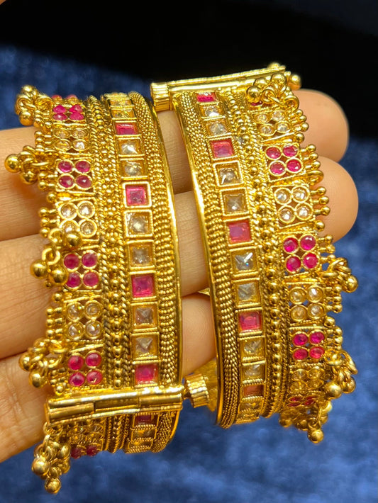 Gold Plated Embossed Churi Set – Traditional Textured Bangles Mirpur Jewelry City