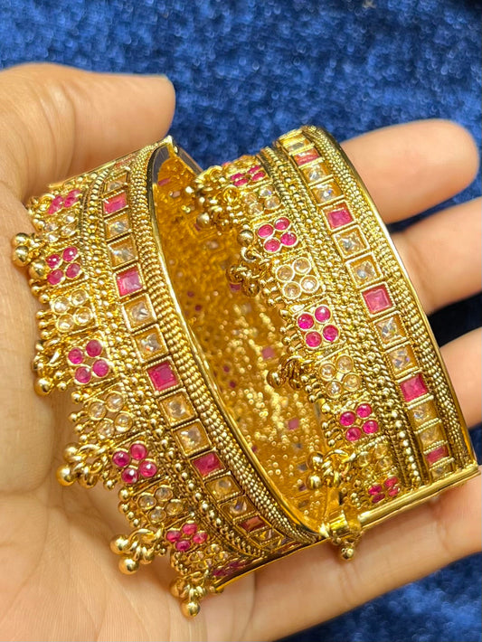 Royal Gold Plated Single Chur Bangle – Detailed Ethnic Hand Jewelry Mirpur Jewelry City