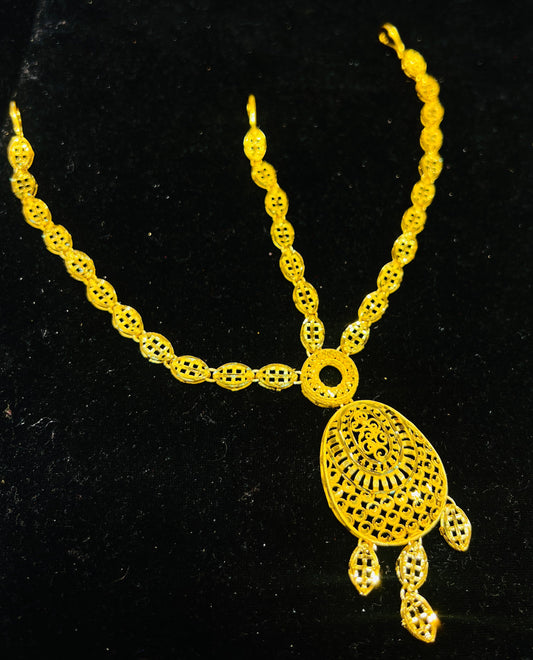 Tyra Bridal Matha Patti – Elegant Gold Polish Ornament Mirpur Jewelry City