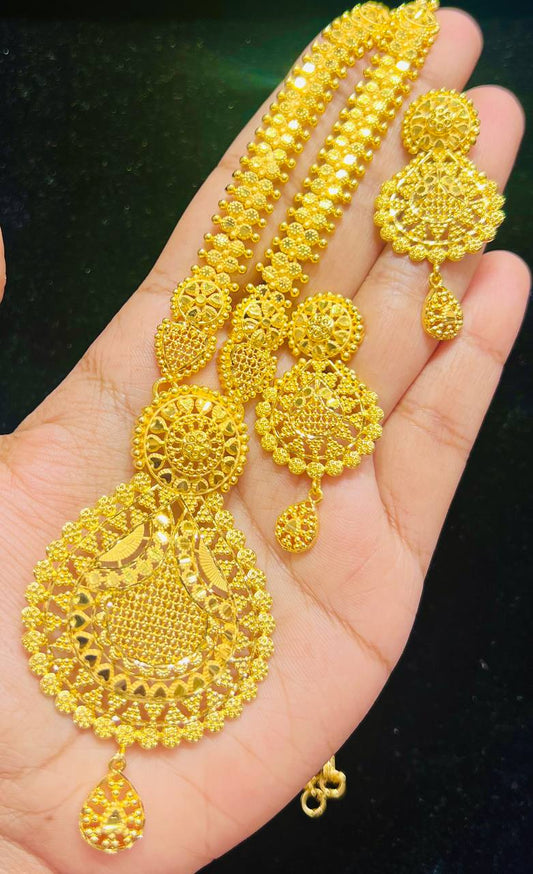 Elegant Shita Har | Grand Traditional Design