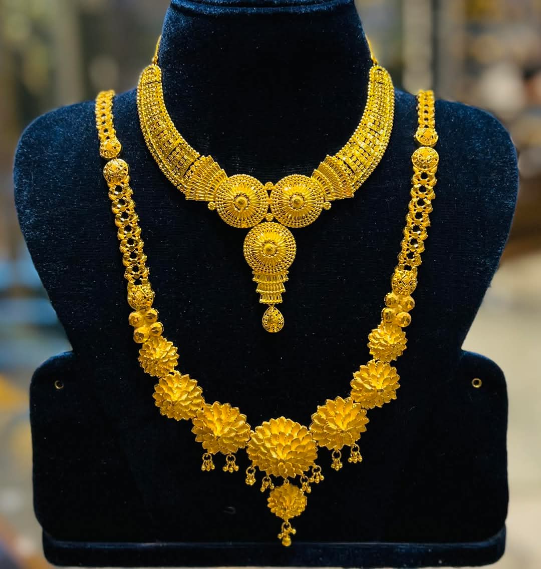 Traditional 22k Premium Gold polish Bridal necklace with  Shita